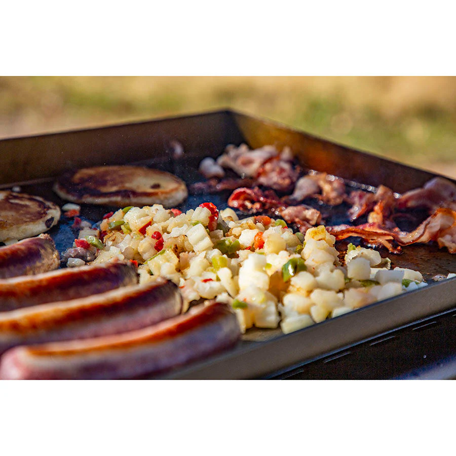 Pit Boss 3-Burner Tabletop Griddle - Image 5